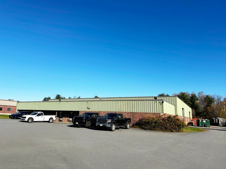 15 Bradco St, Keene, NH for lease - Building Photo - Image 1 of 8