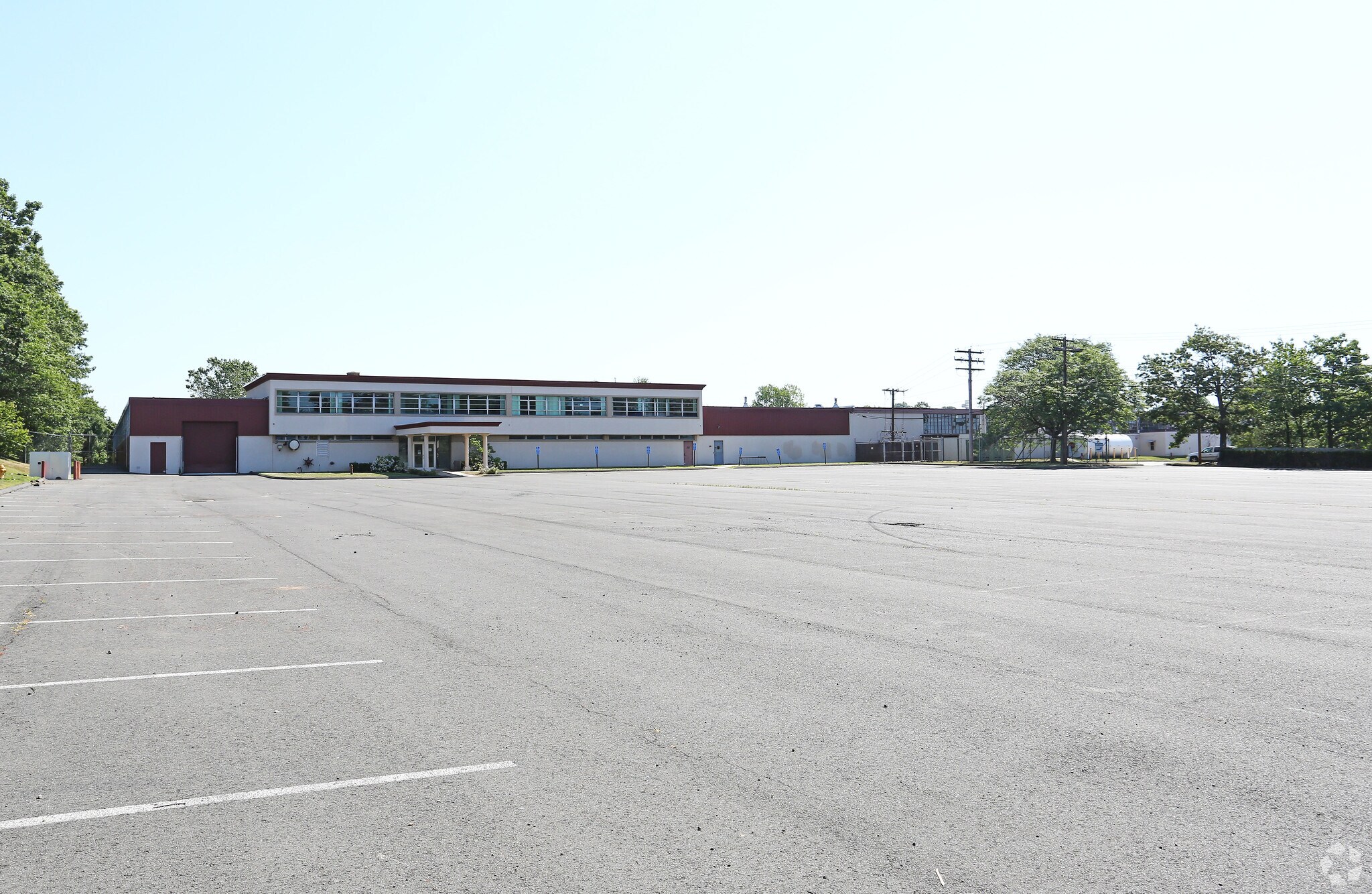 351 Morgan Ln, West Haven, CT for sale Primary Photo- Image 1 of 1