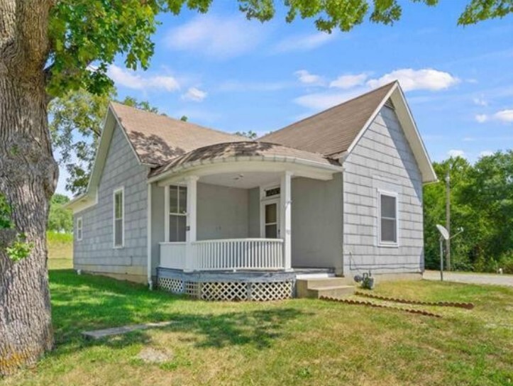 901 S Main St, Lansing, KS for sale - Building Photo - Image 1 of 1