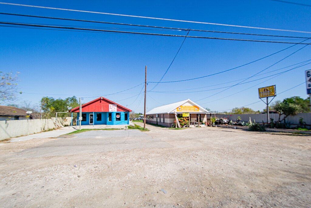 4812 W US HWY 83, Roma, TX for sale Building Photo- Image 1 of 1