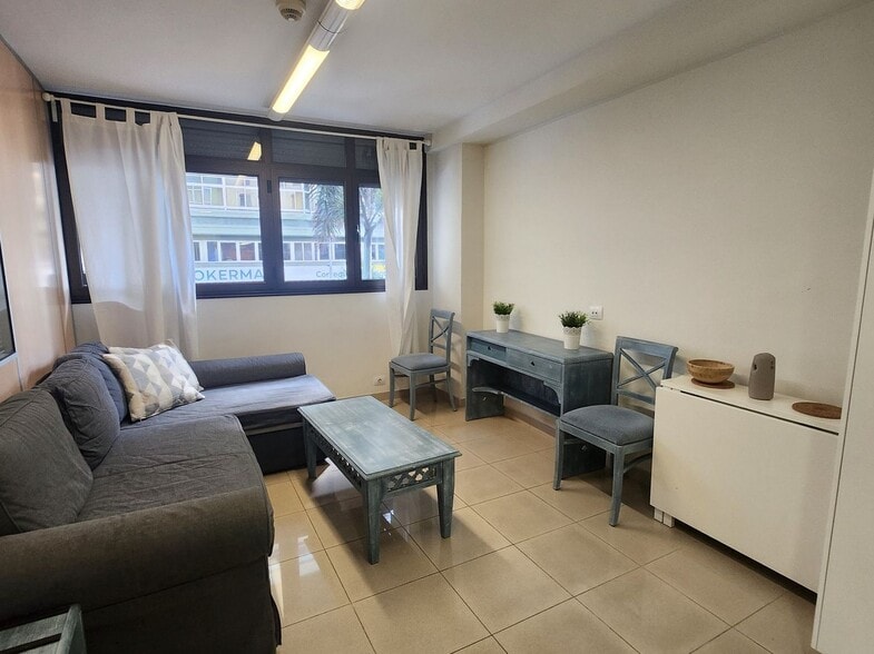 Rafael, 5, Las Palmas de Gran Canaria, Las Palmas for sale - Interior Photo - Image 3 of 19