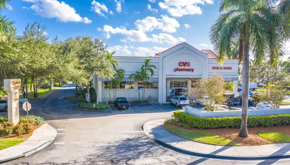 2920 Davie Rd, Davie, FL for sale - Building Photo - Image 1 of 1