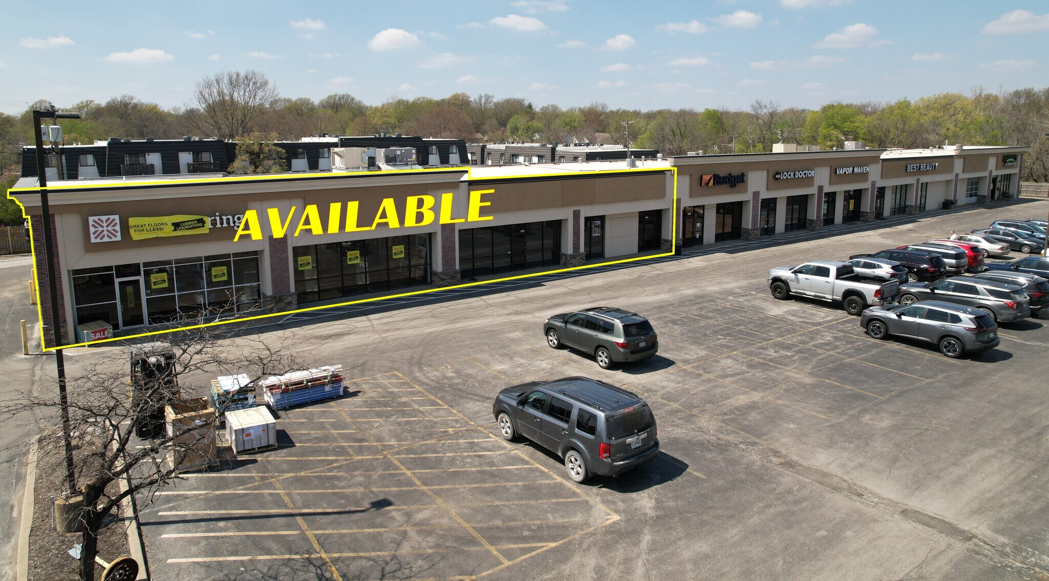 300-320 NE 291 Hwy, Lee's Summit, MO for lease Building Photo- Image 1 of 1