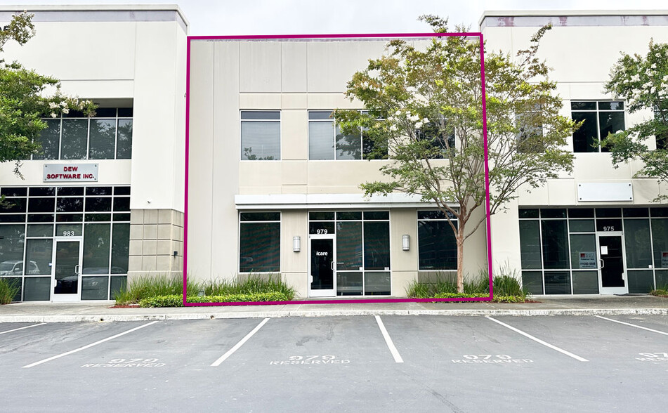 959-987 Corporate Way, Fremont, CA for lease - Building Photo - Image 1 of 7