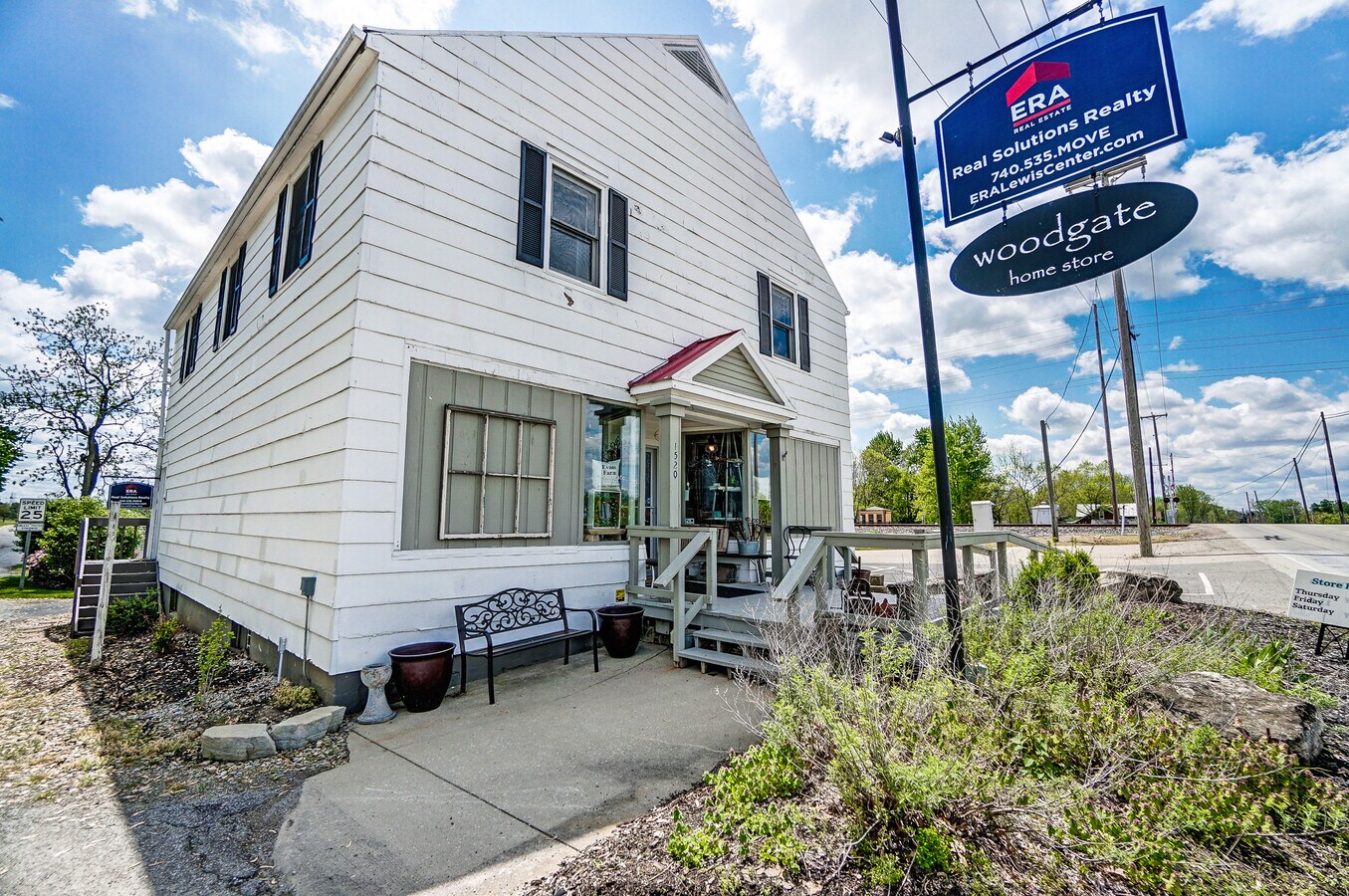1550 Lewis Center Rd, Lewis Center, OH 43035