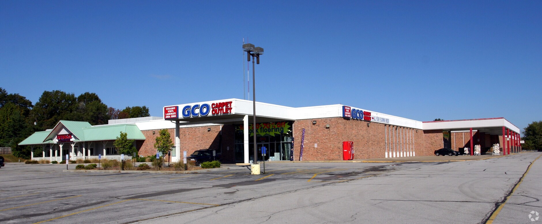 52445252 S Lindbergh Blvd, Saint Louis, MO 63126