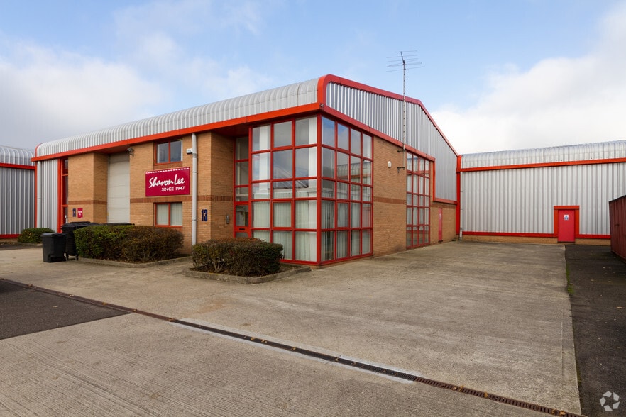 13 Finch Dr, Braintree for lease - Building Photo - Image 3 of 5