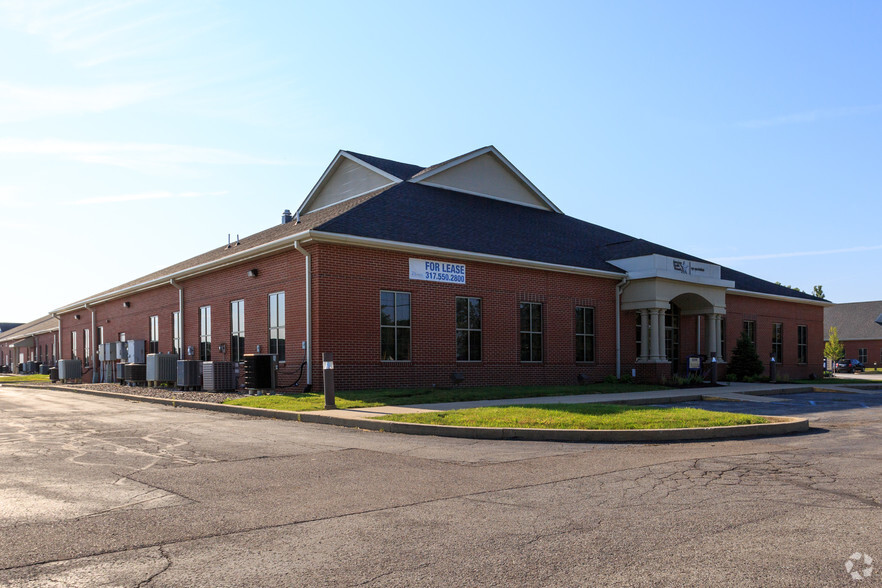 2302-2350 S Dixon Rd, Kokomo, IN for lease - Building Photo - Image 3 of 4