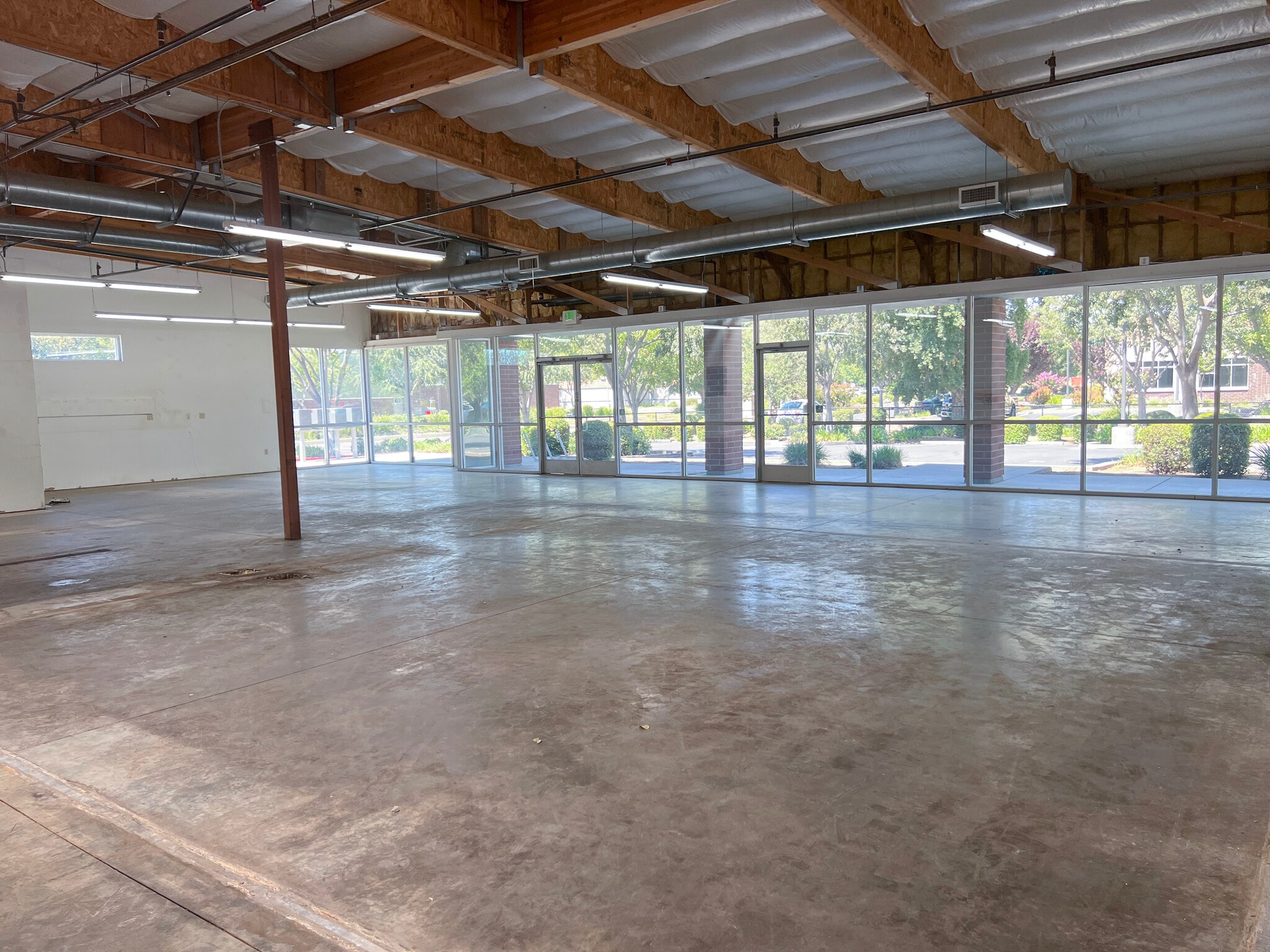 4614 2nd St, Davis, CA for lease Interior Photo- Image 1 of 4