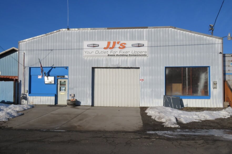 534 Market St, Klamath Falls, OR for sale - Building Photo - Image 2 of 13