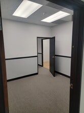 4344 Latham St, Riverside, CA for lease Building Photo- Image 2 of 6