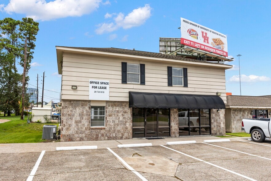 26703 and 26707 Iinterstate 45 North portfolio of 4 properties for sale on LoopNet.com - Building Photo - Image 2 of 27