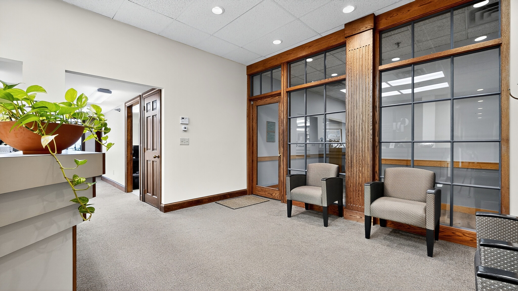 2 Storer St, Kennebunk, ME for lease Interior Photo- Image 1 of 9