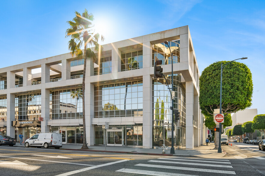 9530-9550 Santa Monica Blvd, Beverly Hills, CA for lease - Building Photo - Image 1 of 19