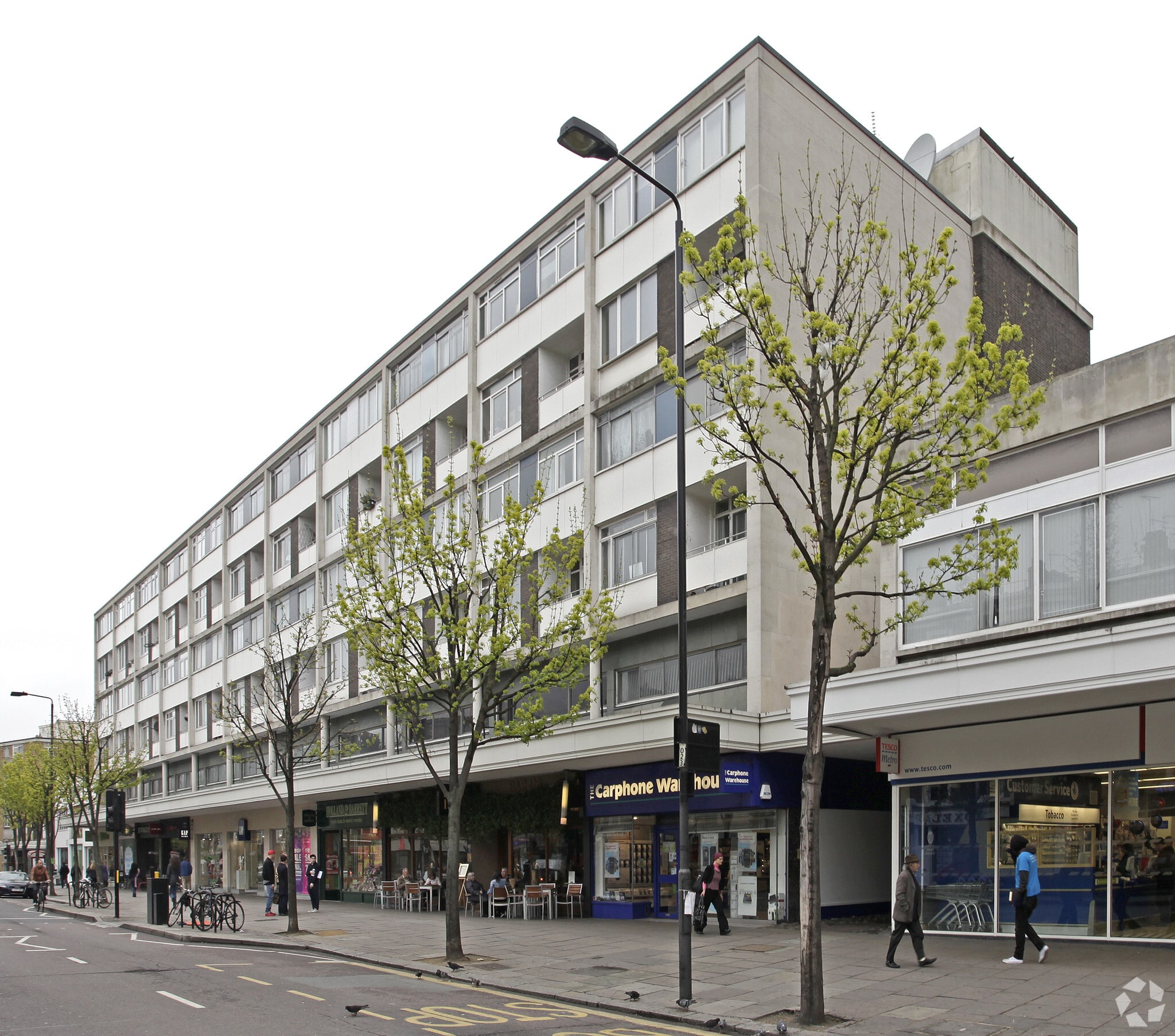 124-144 Notting Hill Gate, London for sale Primary Photo- Image 1 of 1