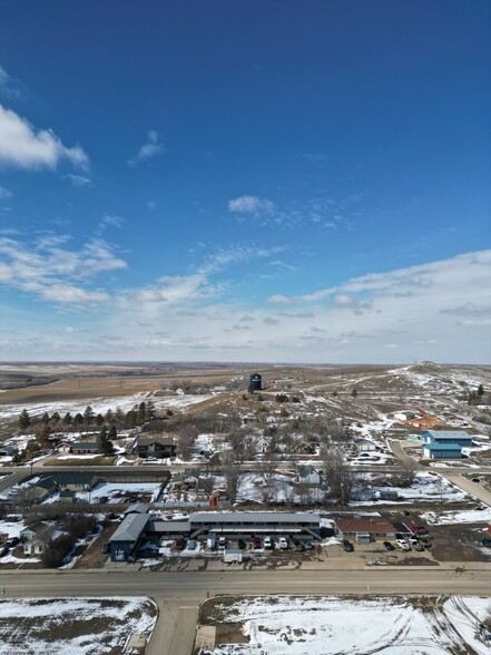 804 Elk St, Alexander, ND for sale - Building Photo - Image 3 of 23