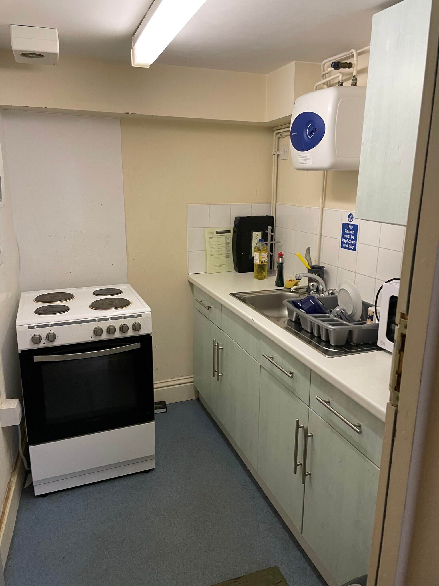 146-148 New Cross Rd, London for sale Interior Photo- Image 1 of 1