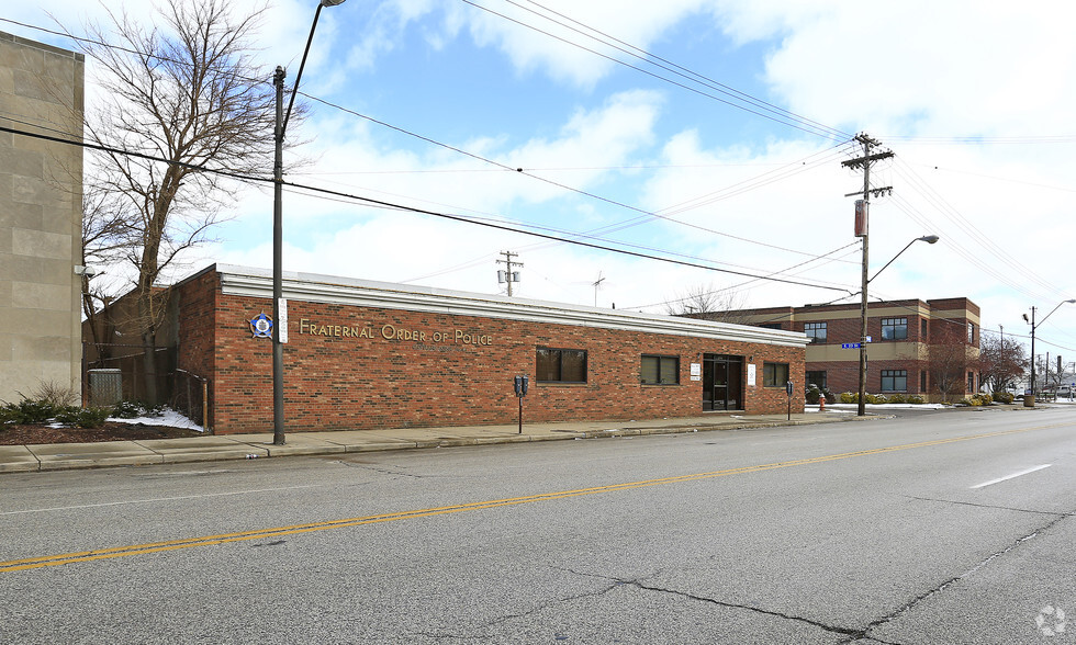 2249 Payne Ave, Cleveland, OH for sale - Building Photo - Image 2 of 4