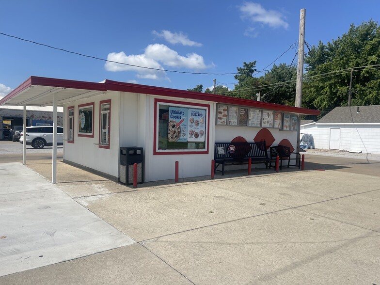 801 S Main St, Blackwell, OK for sale - Building Photo - Image 2 of 17