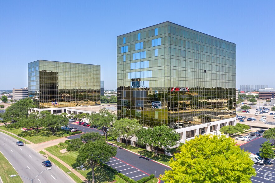 1341 W Mockingbird Ln, Dallas, TX for lease - Building Photo - Image 3 of 20