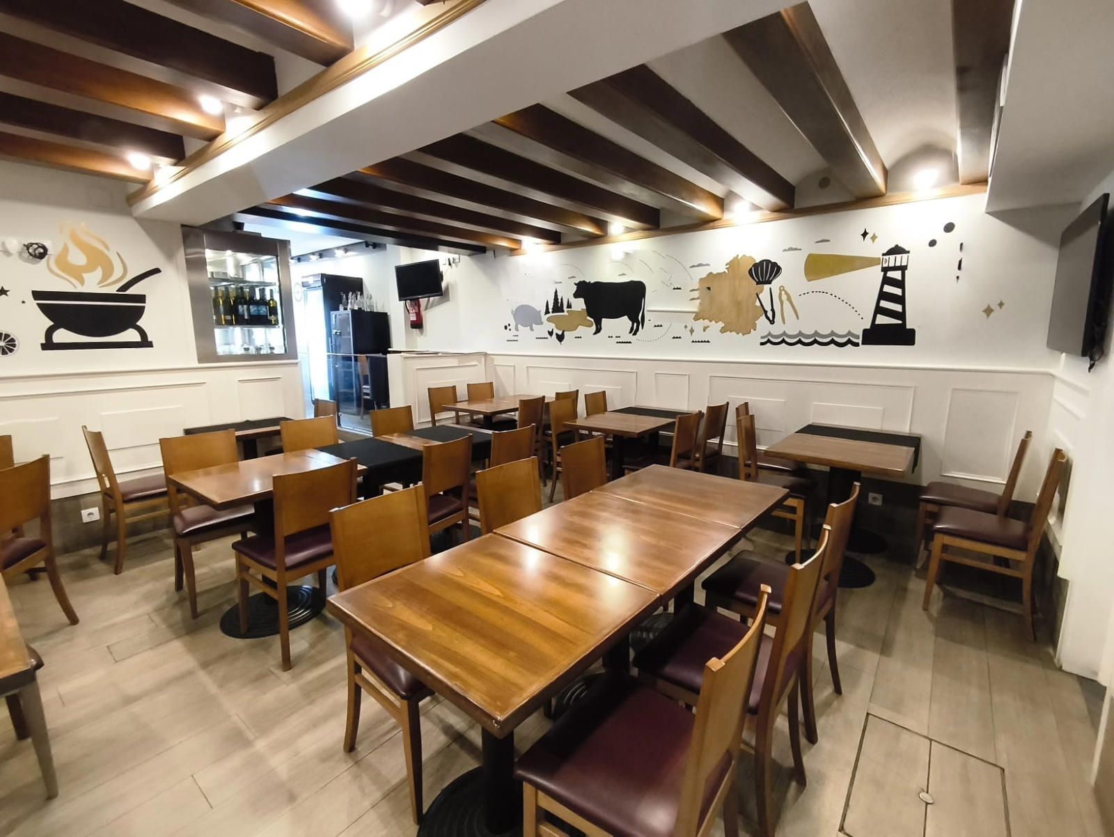 Retail in Barcelona, Barcelona for lease Primary Photo- Image 1 of 4