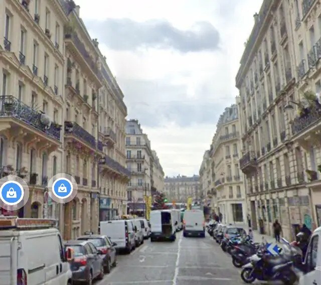 Retail in Paris for lease Building Photo- Image 1 of 4