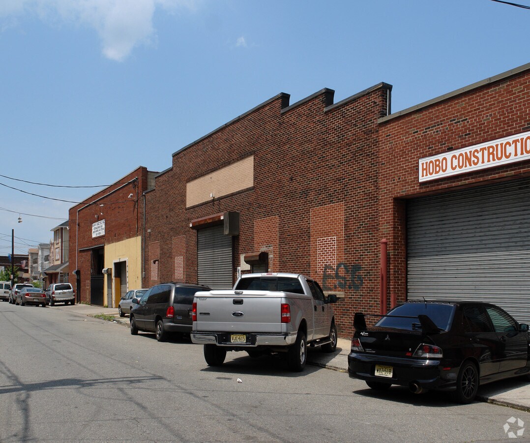 126 Johnson St, Newark, NJ 07105 LoopNet