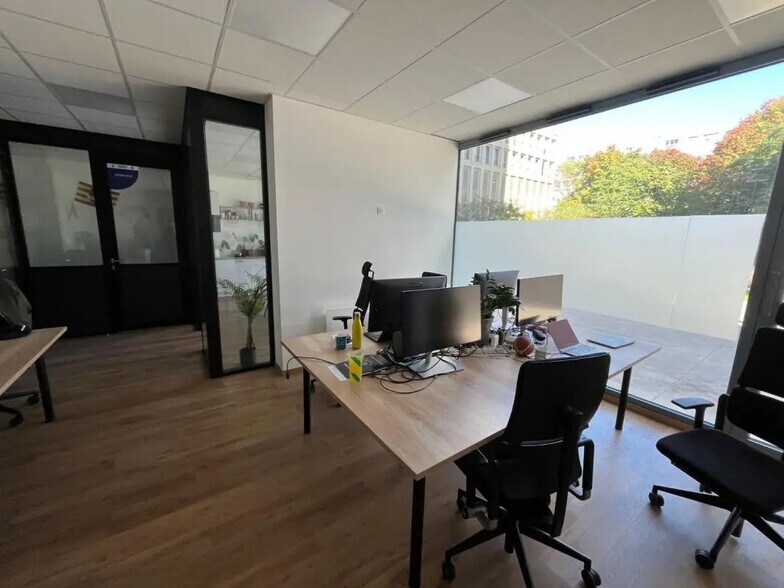 6 Allée Pauline-Isabelle Utile, Nantes for lease - Building Photo - Image 3 of 9