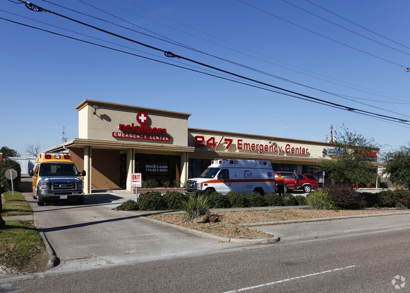 6030 S Rice Ave, Houston, TX 77081