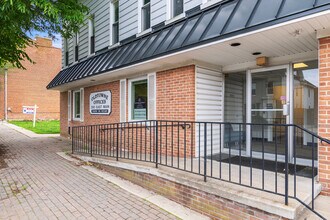 280 Main St, Westminster, MD for lease Building Photo- Image 2 of 19