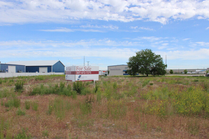 3400 E Yellowstone Hwy, Casper, WY for sale - Building Photo - Image 3 of 4