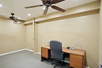1485 Atlanta Ct, Turlock, CA for lease Interior Photo- Image 2 of 21