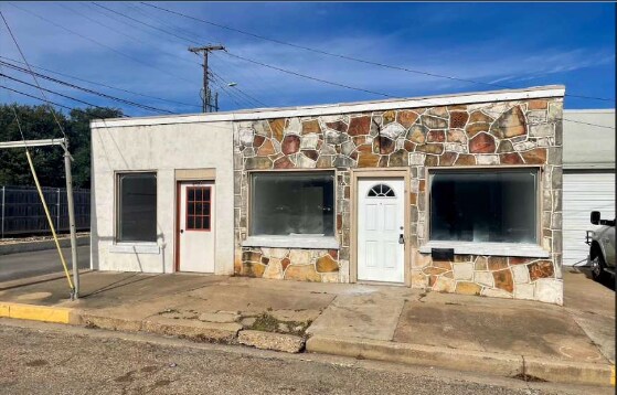 407 W 4th St, Mc Gregor, TX for sale - Building Photo - Image 1 of 1