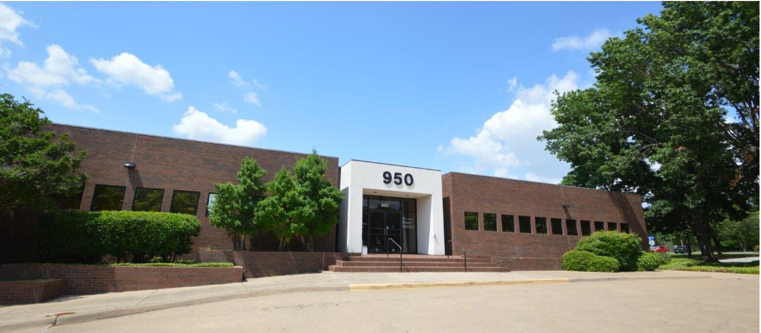 950 N Davis Dr, Arlington, TX for sale Primary Photo- Image 1 of 1