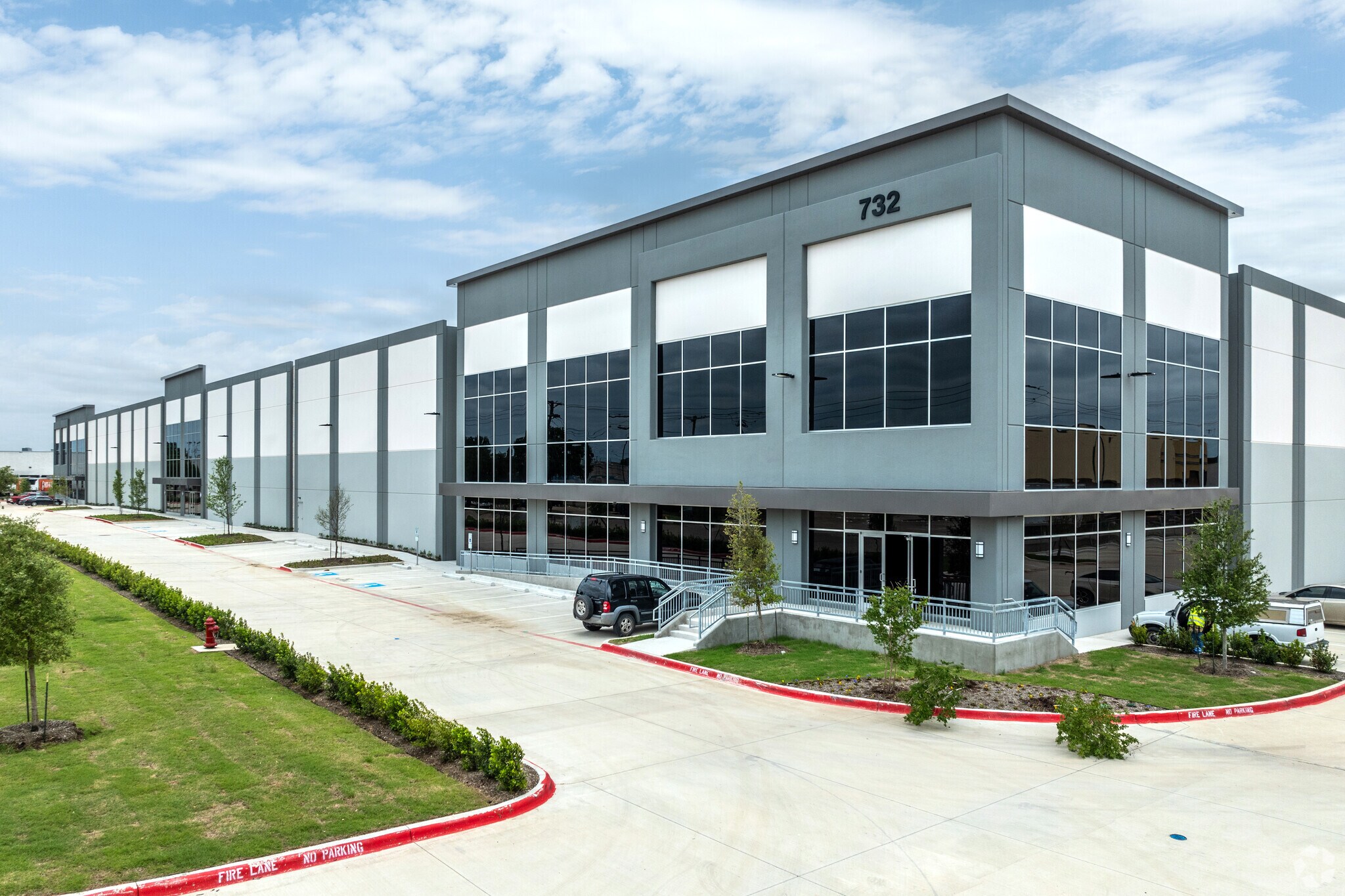 732 Avenue R, Grand Prairie, TX for sale Primary Photo- Image 1 of 1