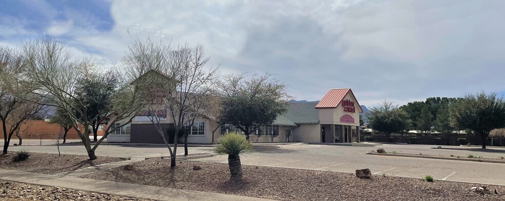 798 S Highway 92, Sierra Vista, AZ for lease - Building Photo - Image 1 of 3