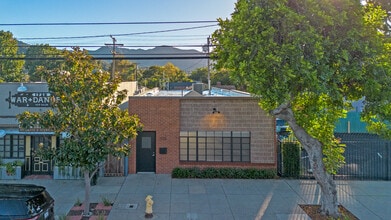 1732 Victory Blvd, Glendale, CA for lease Building Photo- Image 1 of 16