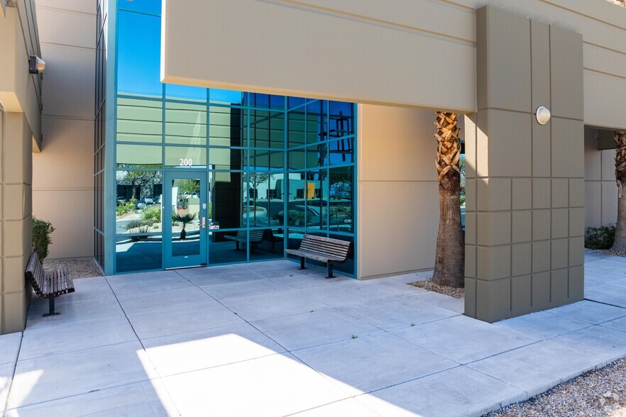 625 Pilot Rd, Las Vegas, NV for lease - Building Photo - Image 3 of 6