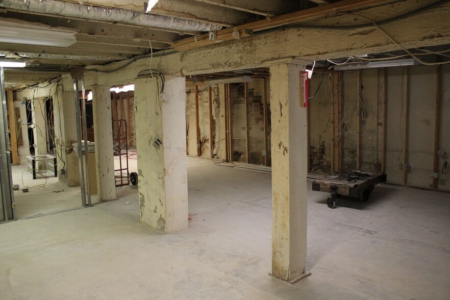 37 Market St SW, Concord, NC for lease - Building Photo - Image 3 of 7