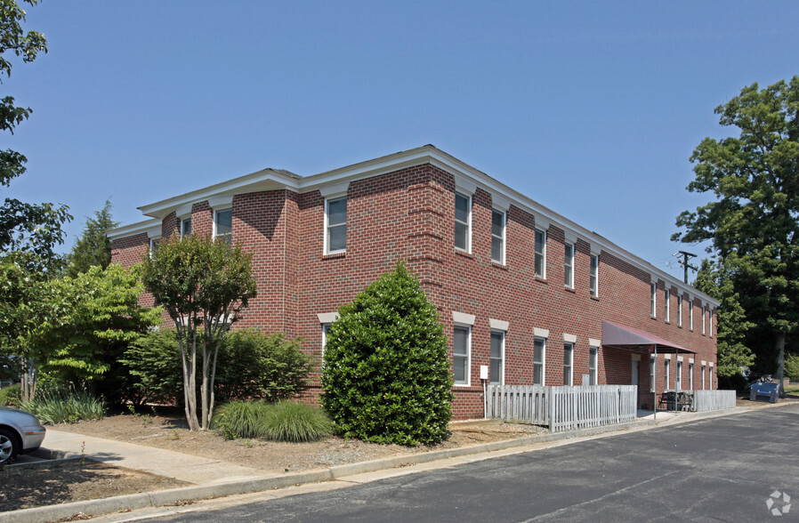 411 Branchway Rd, Richmond, VA for lease - Building Photo - Image 2 of 25