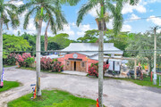 17480 SW 232nd St, Miami FL - Vineyard