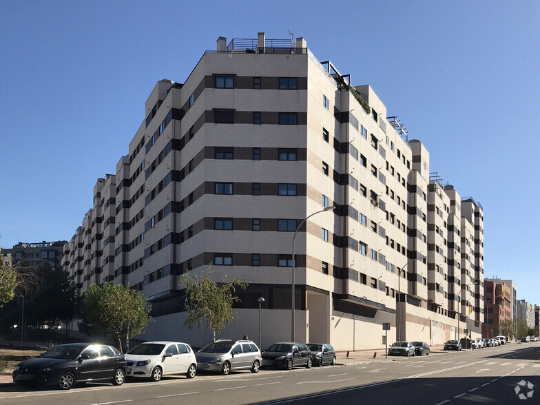 Calle Puentedey, 5, Madrid, Madrid for sale - Primary Photo - Image 1 of 2