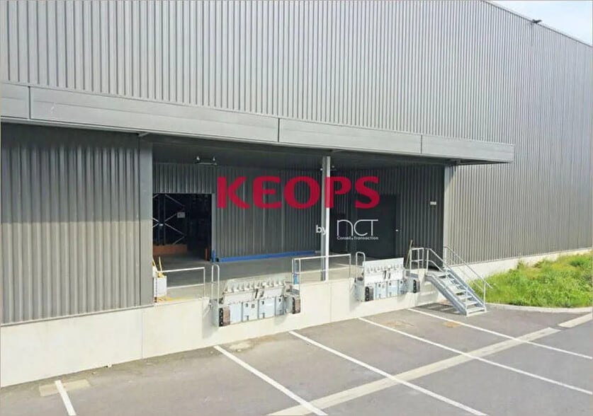 Flex in Toulouse for lease - Building Photo - Image 2 of 3