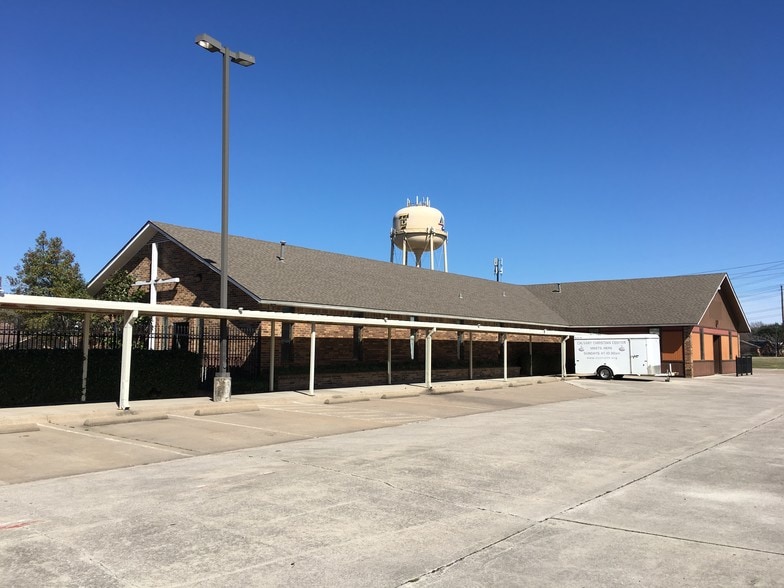 5220 Blair Oaks Dr, The Colony, TX for sale - Building Photo - Image 3 of 3