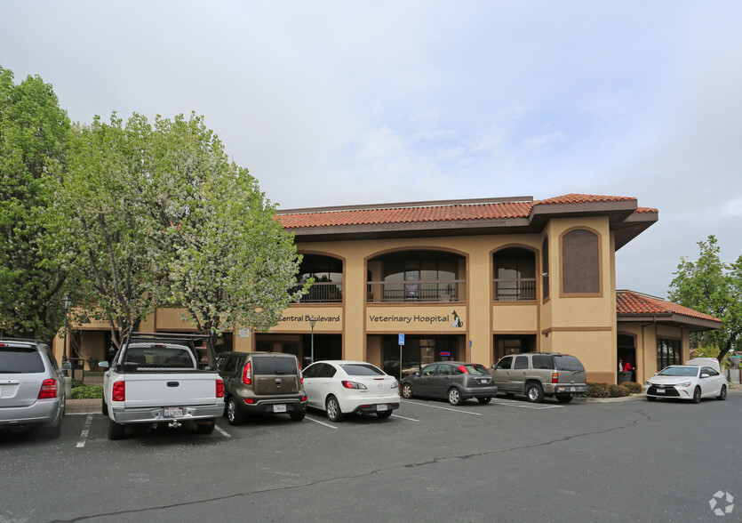 1280 Central Blvd, Brentwood, CA for lease - Building Photo - Image 3 of 5