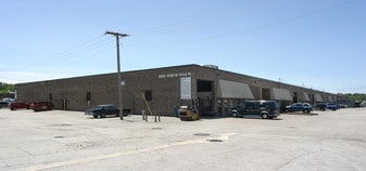 5300-5328 W 123rd Pl, Alsip IL - Automotive Property