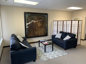 10-20 Centerline Dr, Troy, MO for lease Interior Photo- Image 2 of 6