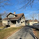 231 Michigan Ave - Saline - Convenience Store