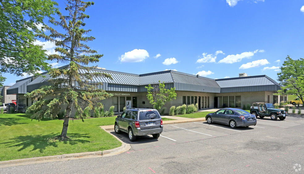 314-332 Chester St, Saint Paul, MN for lease - Building Photo - Image 1 of 2