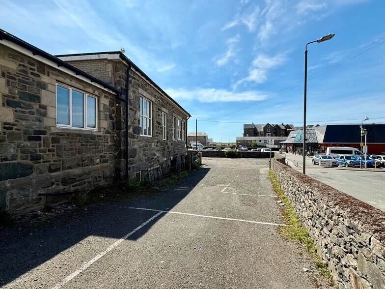 King Edward St, Barmouth for sale - Building Photo - Image 3 of 29